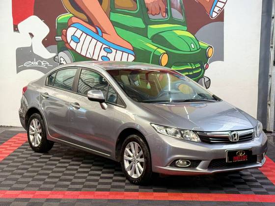 HONDA CIVIC 2.0 LXR 16V FLEX 4P AUTOMÁTICO
